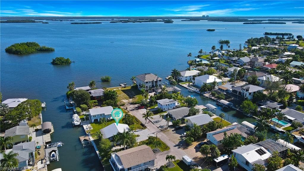 245 Bahia VIA FORT MYERS BEACH, FL 33931