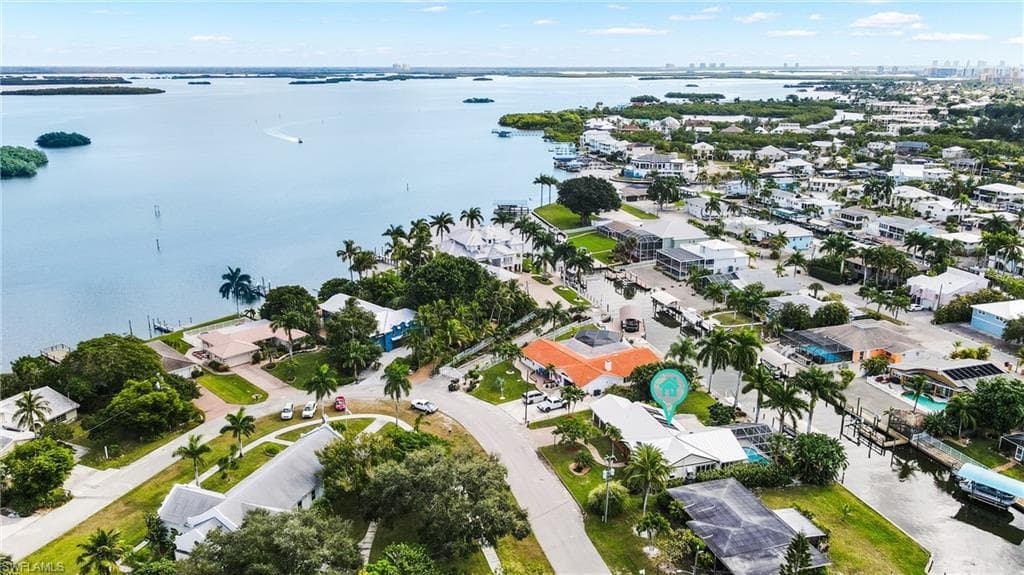 5570 Williams DR FORT MYERS BEACH, FL 33931
