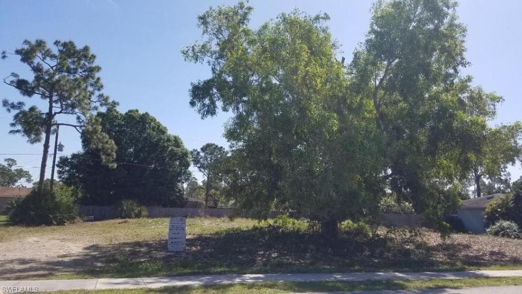 18697 Miami BLVD FORT MYERS, FL 33967