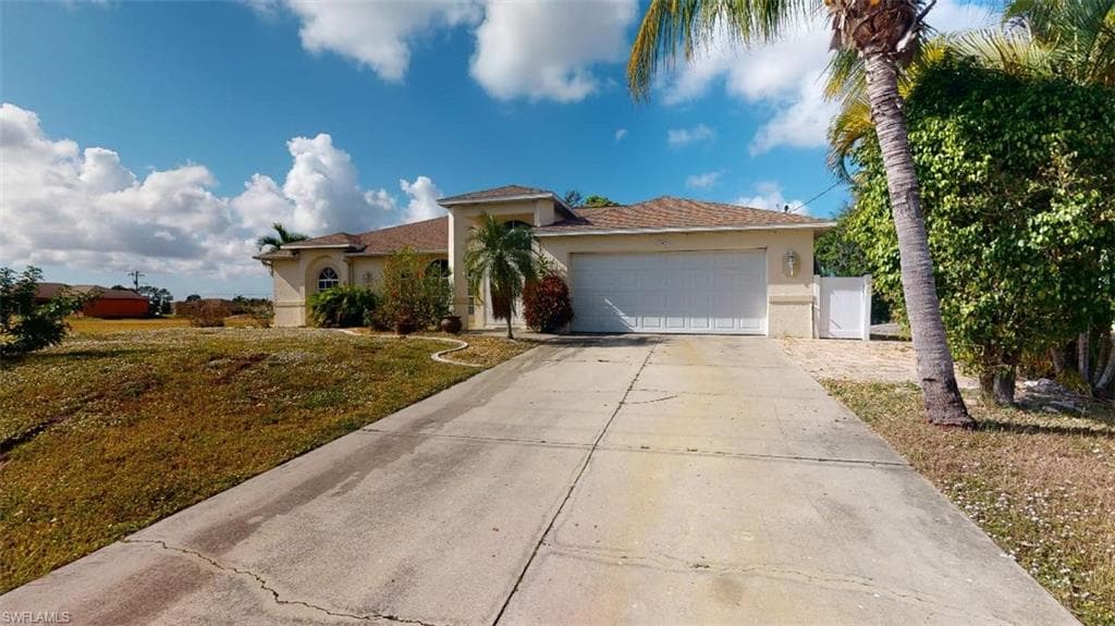 302 NW 15th PL CAPE CORAL, FL 33993