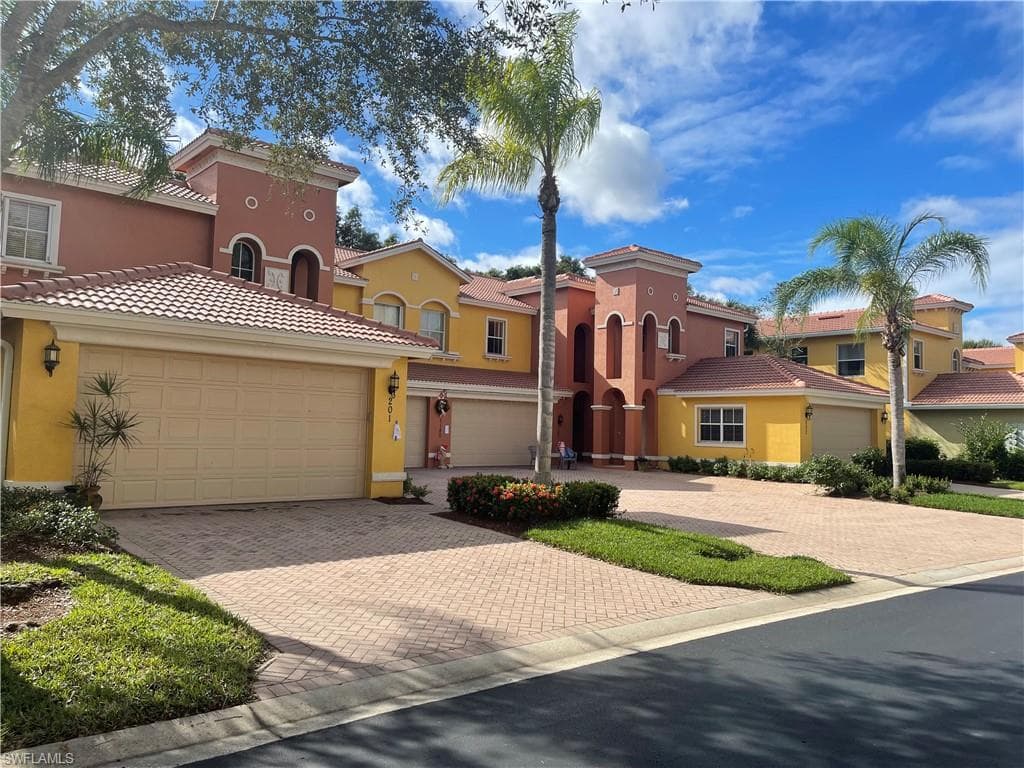 7180 Bergamo WAY 202 FORT MYERS, FL 33966