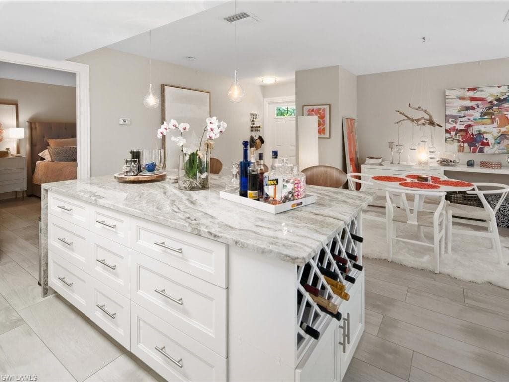 224 Palm DR 8 NAPLES, FL 34112