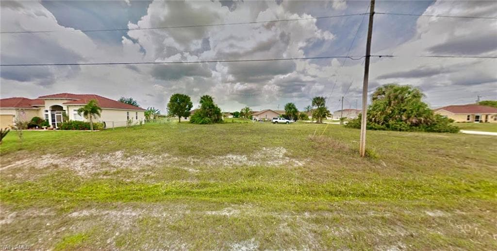 706 NW 18th AVE CAPE CORAL, FL 33993