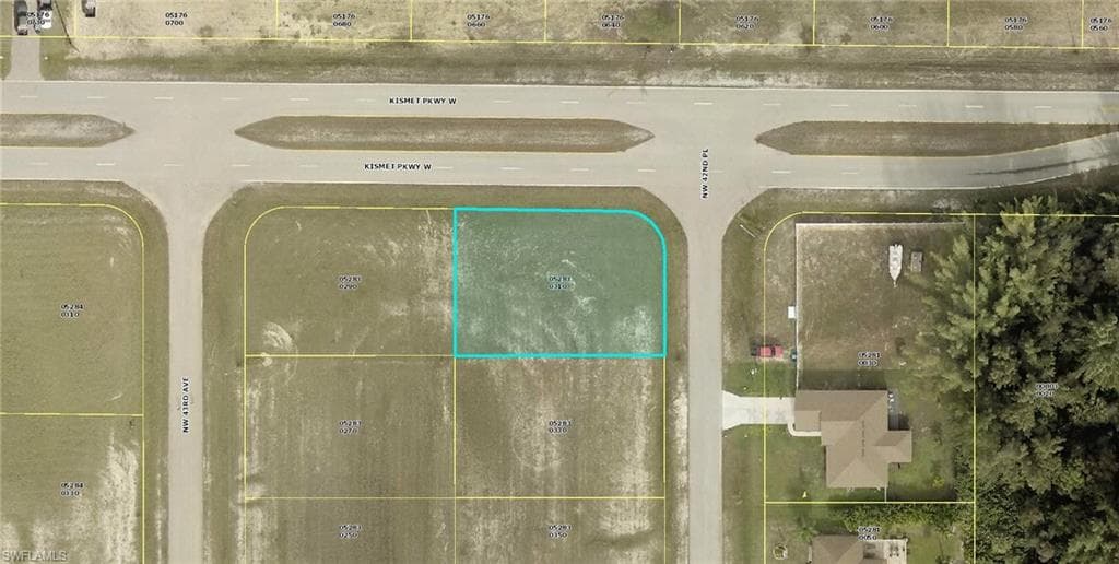 2322 NW 42nd PL CAPE CORAL, FL 33993