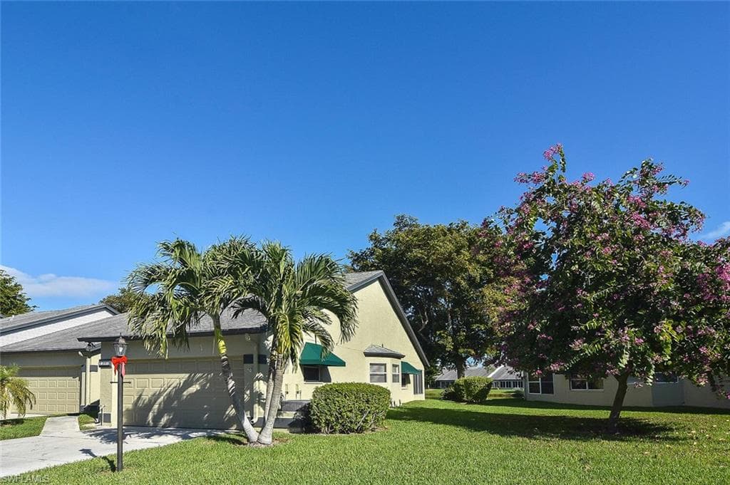 1301 Mcgregor Park CIR 1301 FORT MYERS, FL 33908