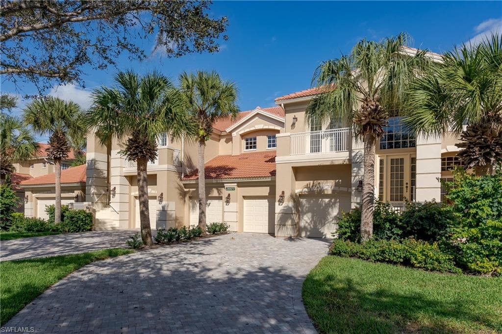 26871 Wyndhurst CT 202 BONITA SPRINGS, FL 34134