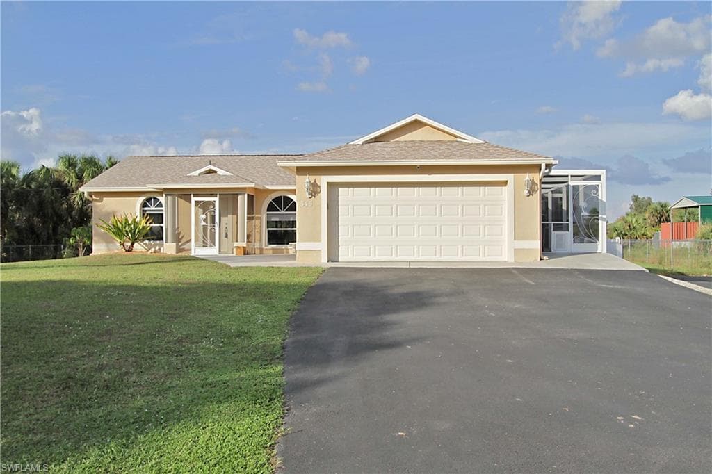 545 35th AVE NW NAPLES, FL 34120