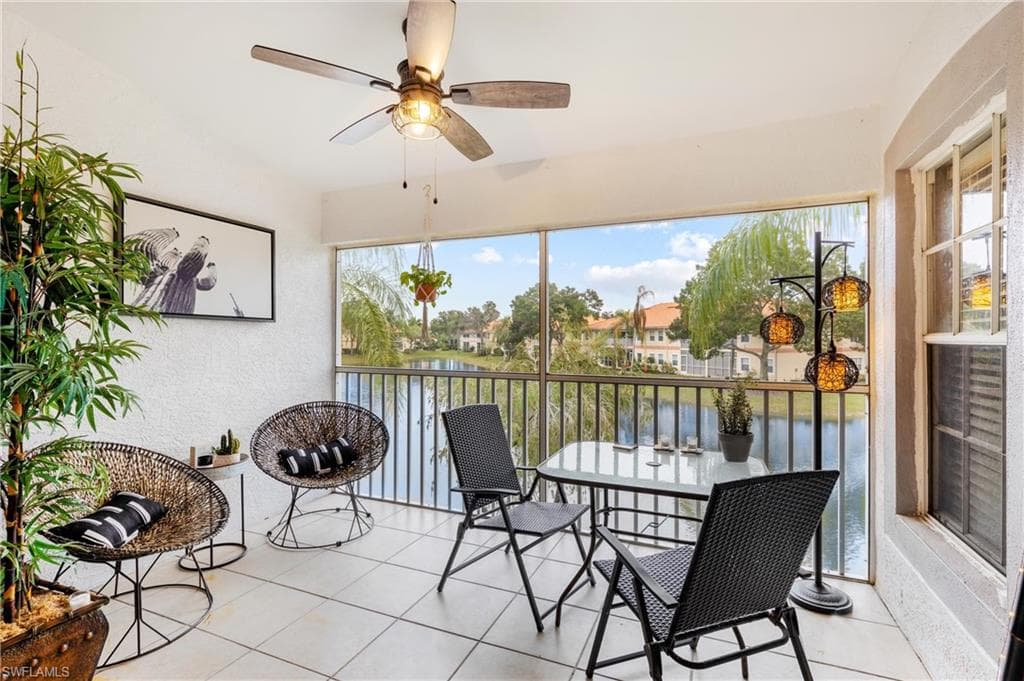7564 Silver Trumpet LN U-204 NAPLES, FL 34109