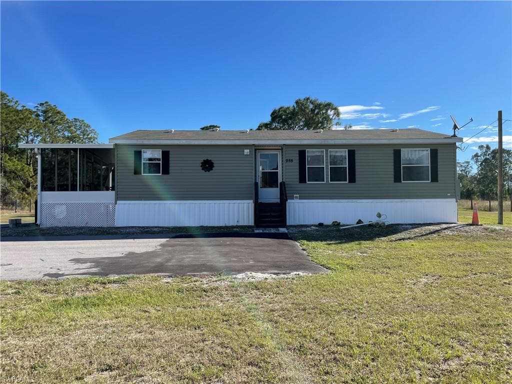 255 N Trebol ST CLEWISTON, FL 33440