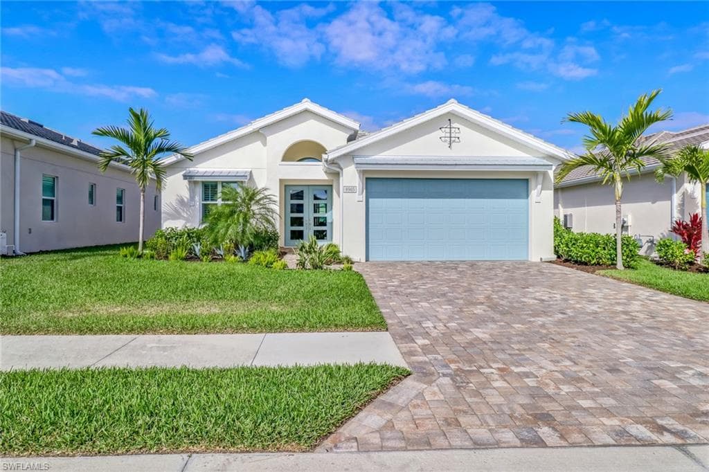 8965 Mustique LN NAPLES, FL 34114
