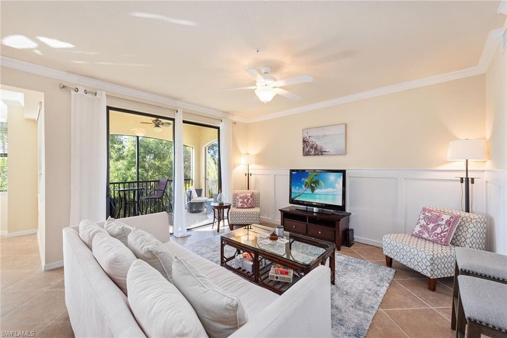 9826 Giaveno CIR 1526 NAPLES, FL 34113