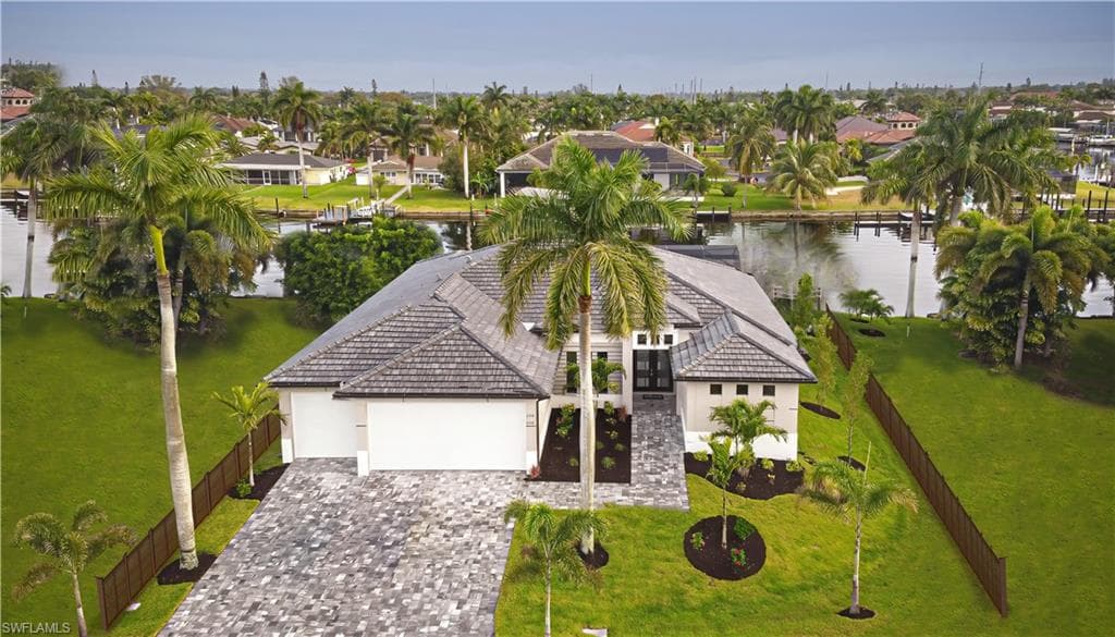 154 SW 49th ST CAPE CORAL, FL 33914