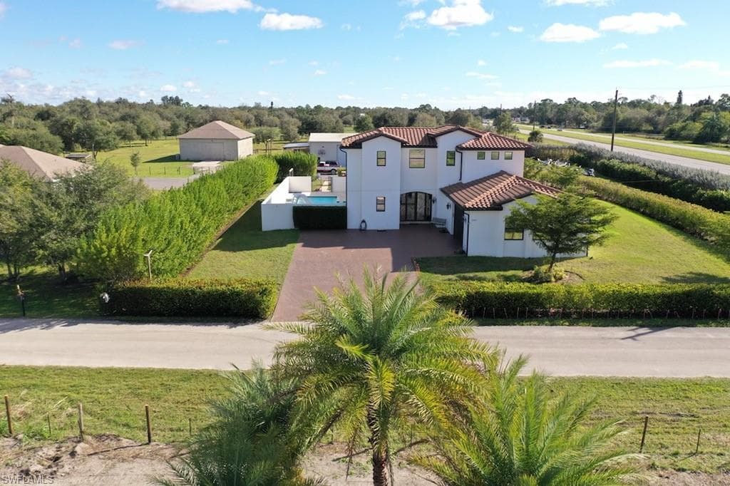 2071 Rialto WAY ALVA, FL 33920