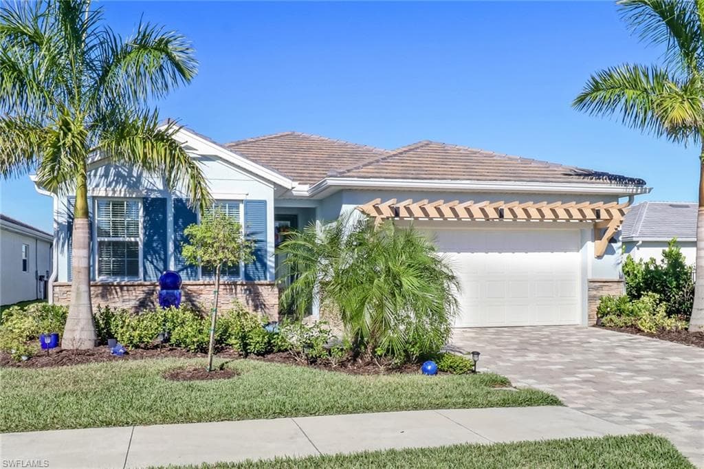 16579 CRESCENT BEACH WAY BONITA SPRINGS, FL 34135
