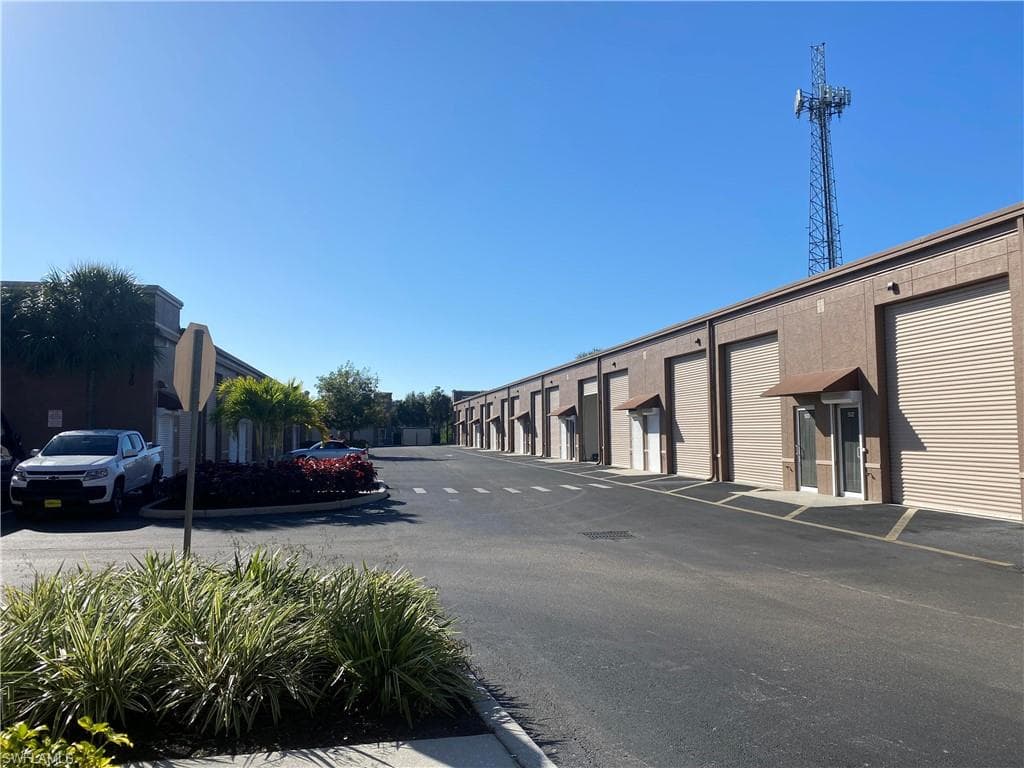 4720 Enterprise AVE 506 NAPLES, FL 34104