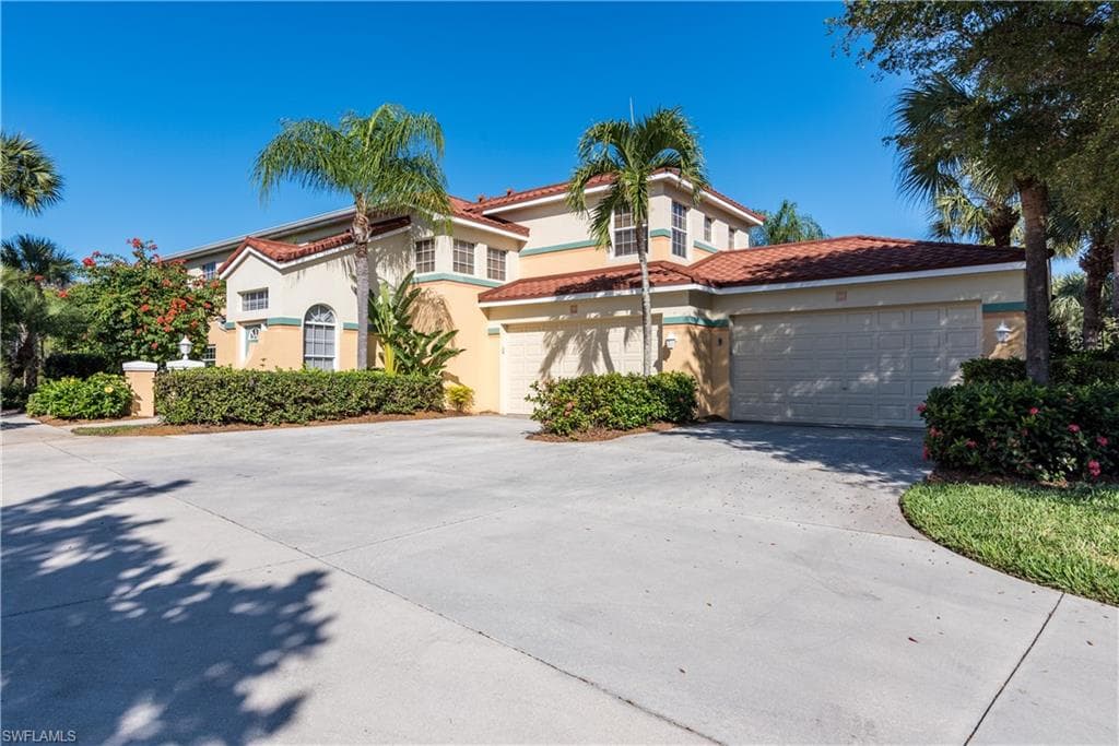 10771 Crooked River RD 101 ESTERO, FL 34135