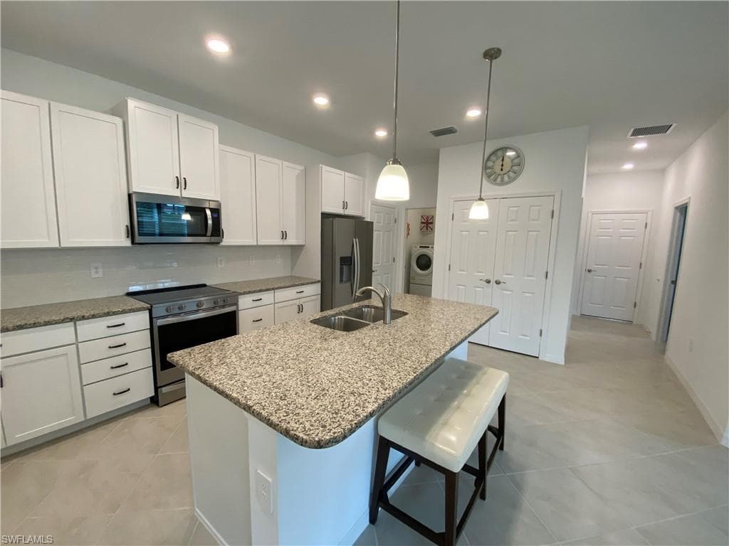 1182 S Town And River DR FORT MYERS, FL 33919