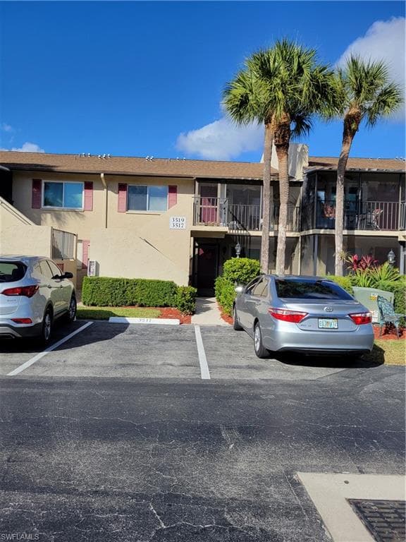 3519 Antarctic CIR 2410 NAPLES, FL 34112