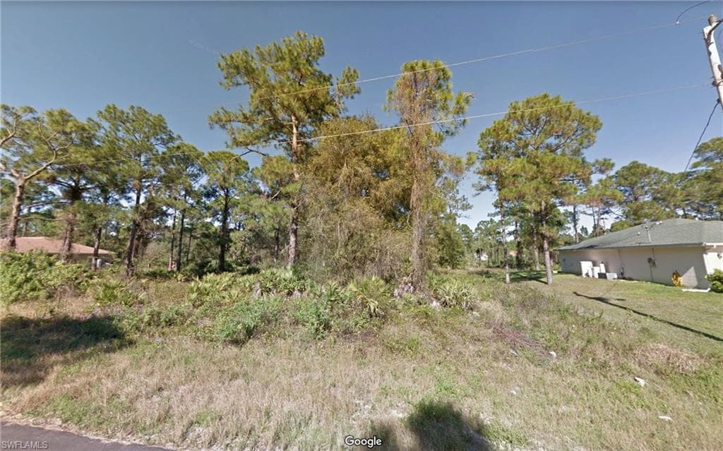 939 Brainard ST E LEHIGH ACRES, FL 33974
