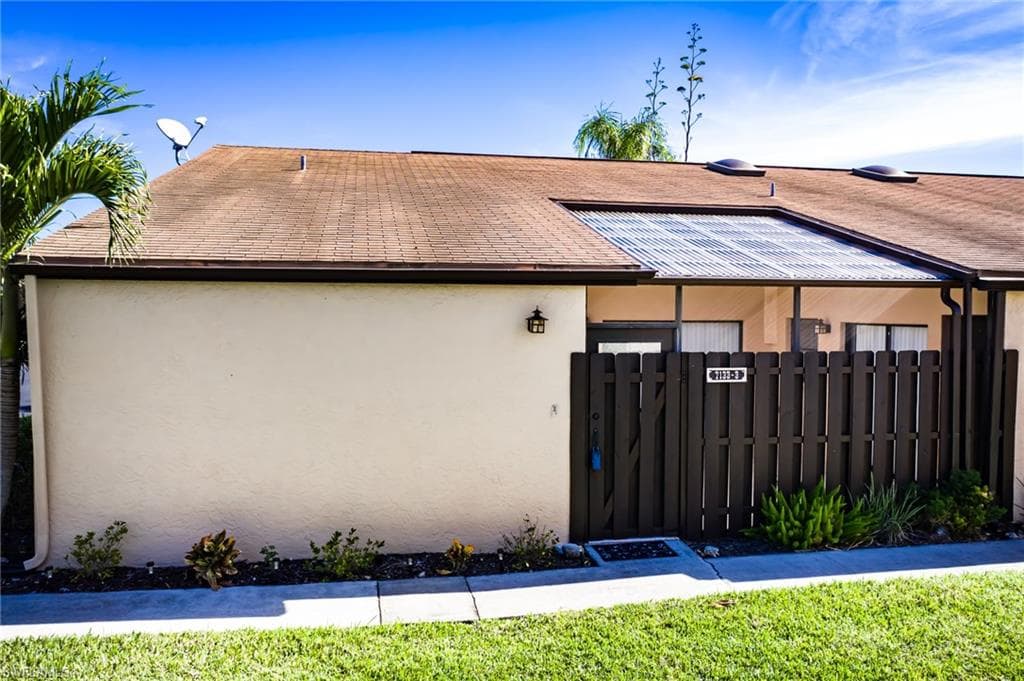 7133 Almendro TER 3 FORT MYERS, FL 33907