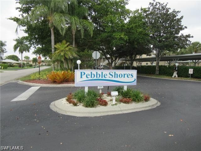 96 Pebble Shores DR 2-101 NAPLES, FL 34110