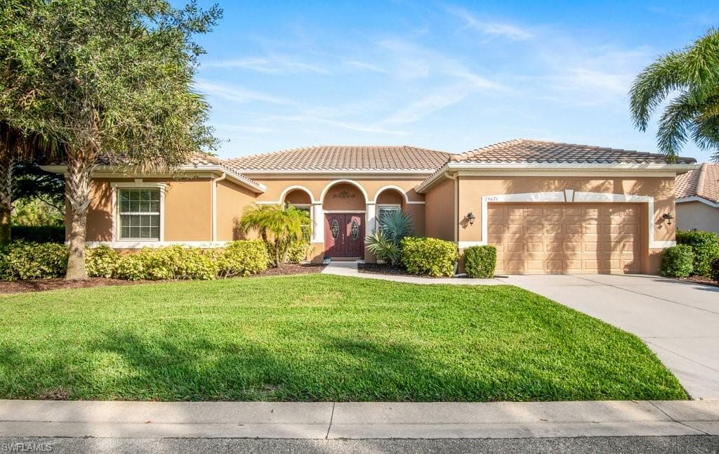 19671 Green Oak DR FORT MYERS, FL 33908