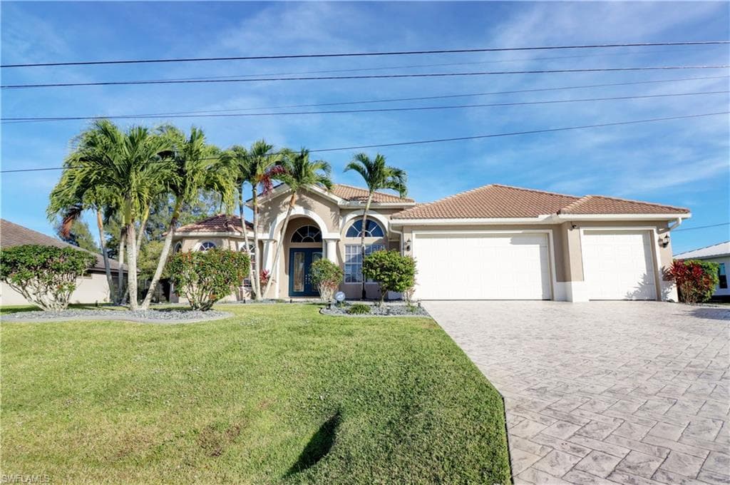 3611 SW 15th PL CAPE CORAL, FL 33914