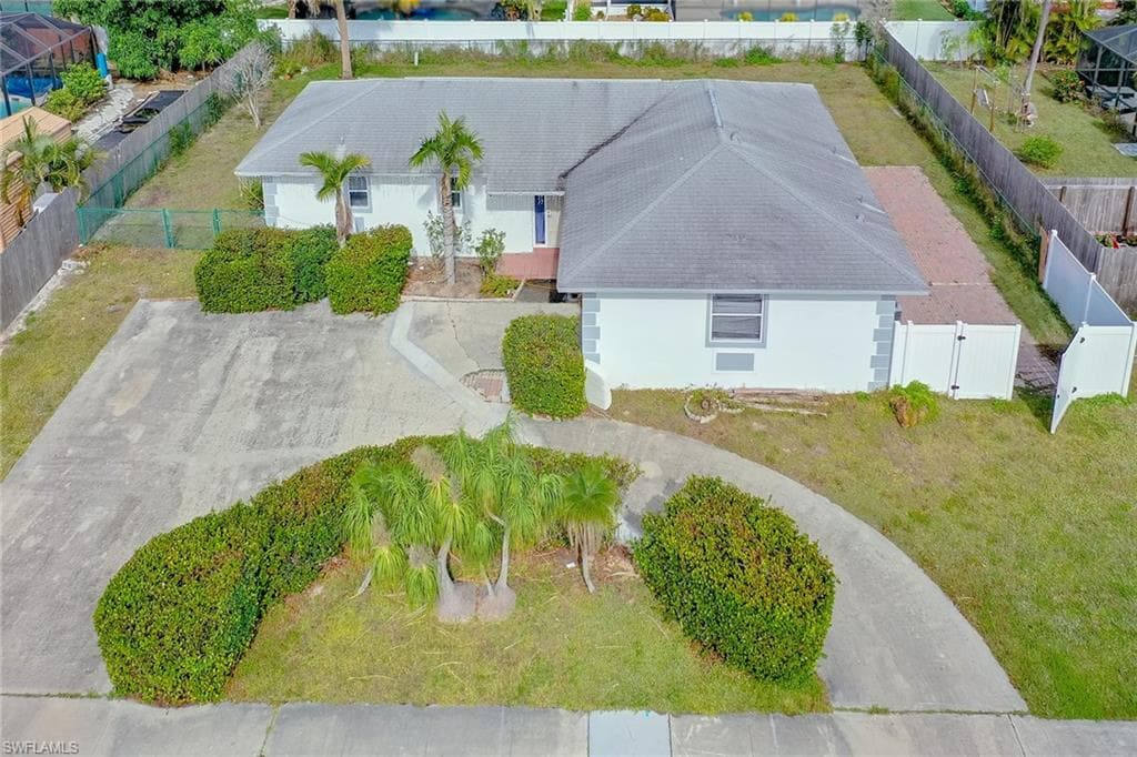 1216 Fruitland AVE MARCO ISLAND, FL 34145
