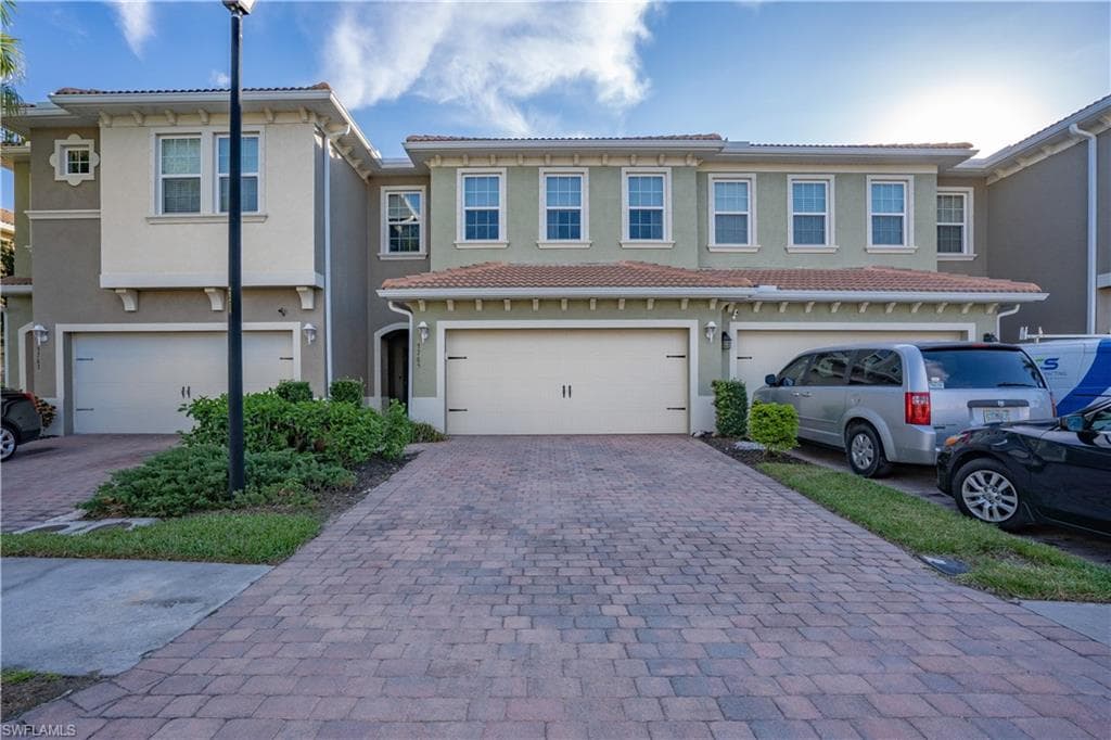 3765 Tilbor CIR FORT MYERS, FL 33916