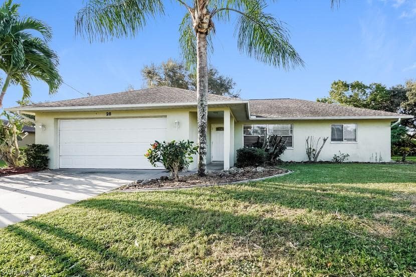 28 SW 13th ST CAPE CORAL, FL 33991
