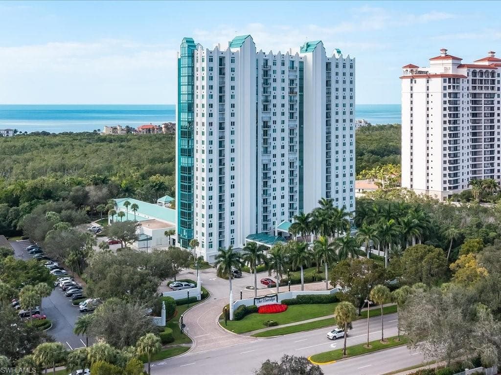 7515 Pelican Bay BLVD 5C NAPLES, FL 34108