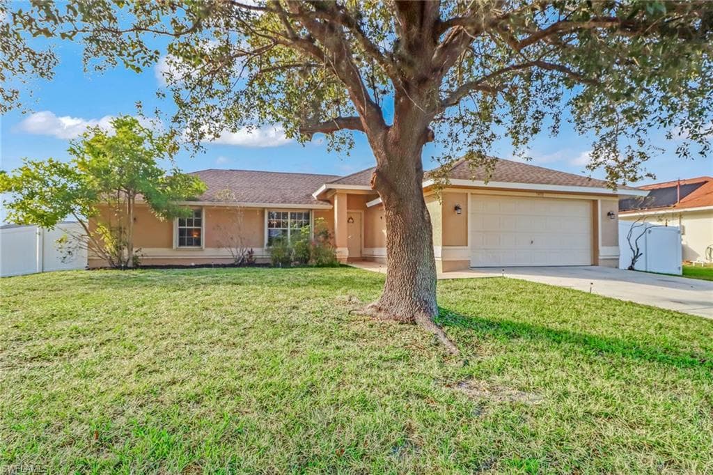 1408 SW 11th AVE CAPE CORAL, FL 33991