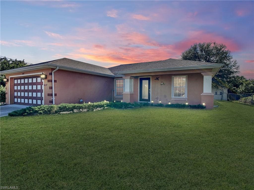 3027 38th ST SW LEHIGH ACRES, FL 33976