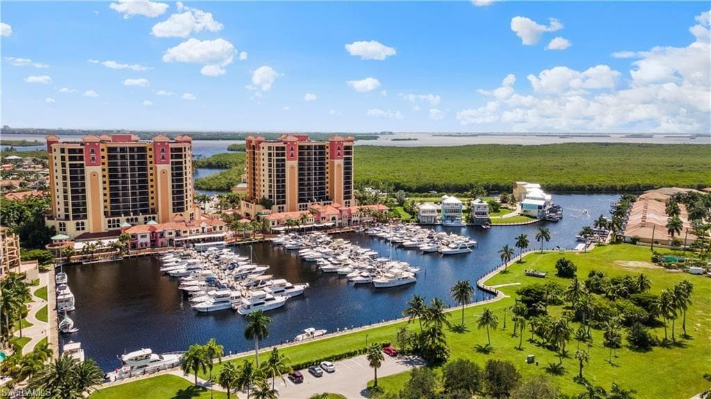 5793 Cape Harbour DR 616 CAPE CORAL, FL 33914