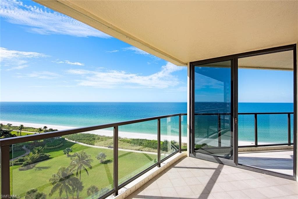 4901 Gulf Shore BLVD N 1104 NAPLES, FL 34103