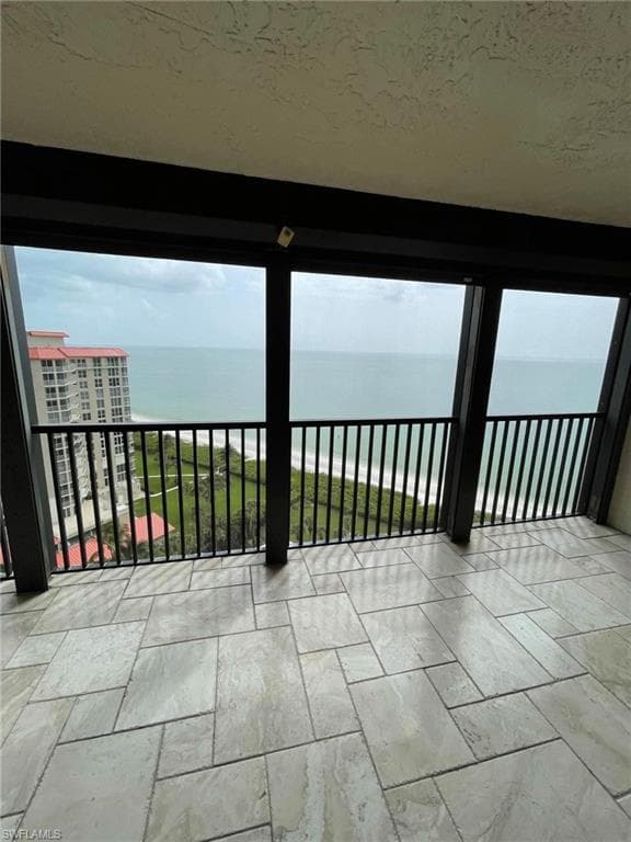 10851 Gulf Shore DR 1503 NAPLES, FL 34108