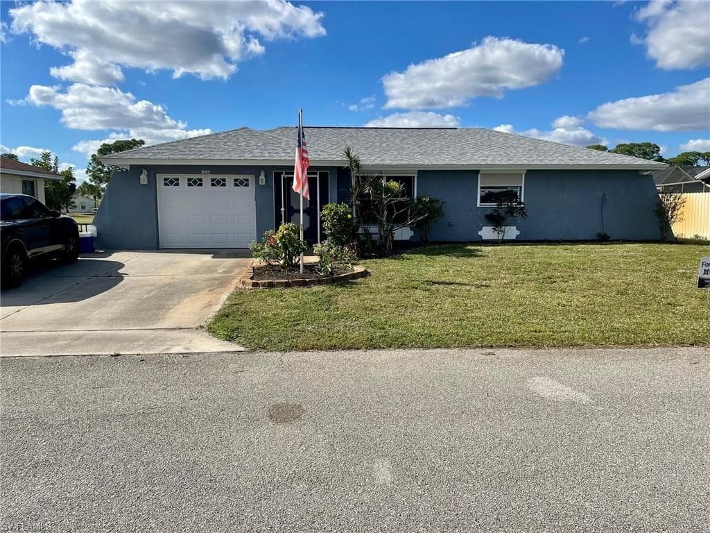 10740 Lemontree CT LEHIGH ACRES, FL 33936