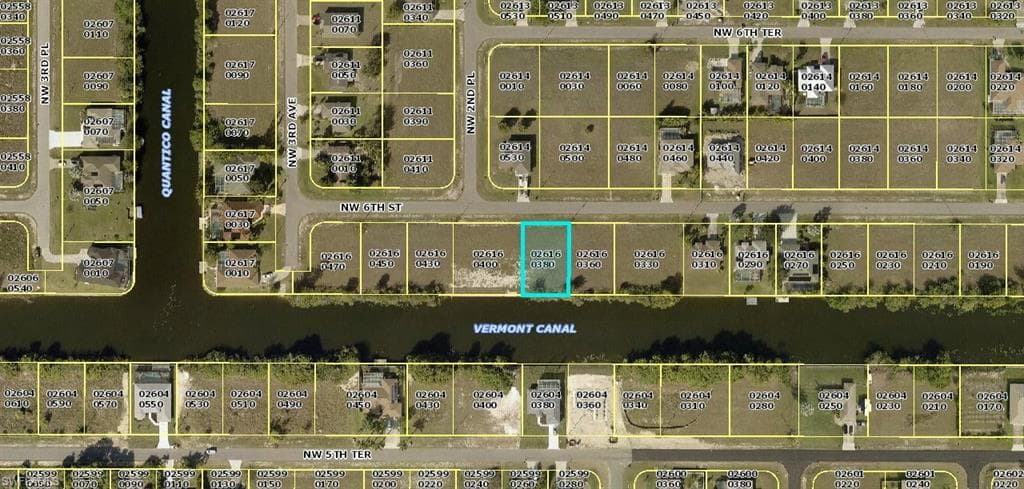 208 NW 6th ST CAPE CORAL, FL 33993