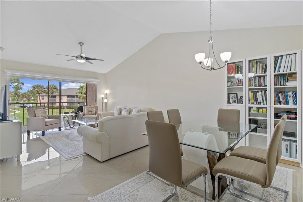 1358 Derbyshire CT F-202 NAPLES, FL 34116