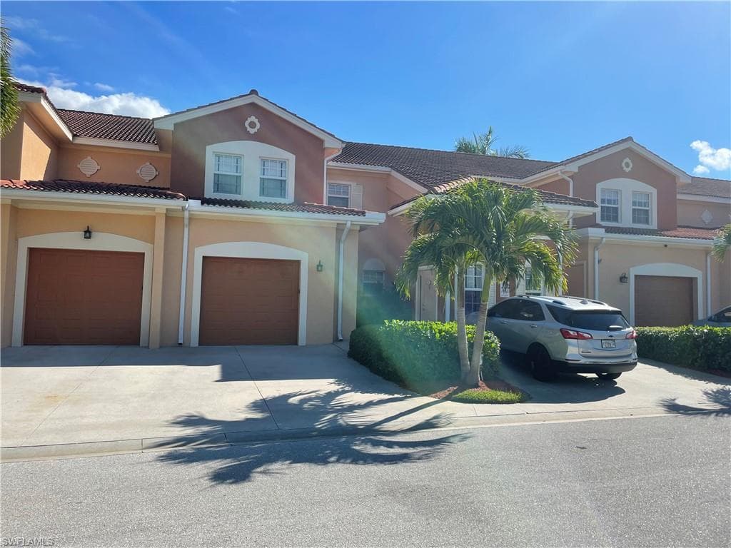 10013 Via Colomba CIR 202 FORT MYERS, FL 33966