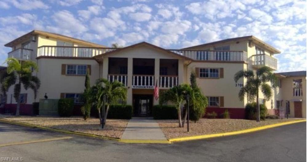3704 Broadway 121 FORT MYERS, FL 33901