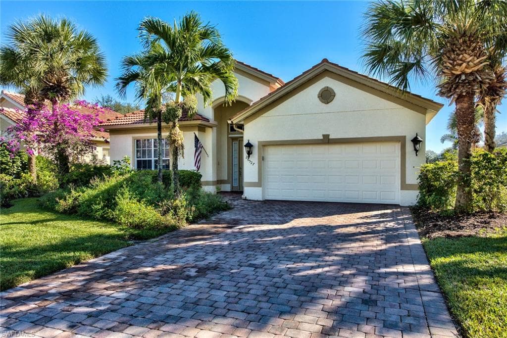 26527 Lucky Stone RD BONITA SPRINGS, FL 34135