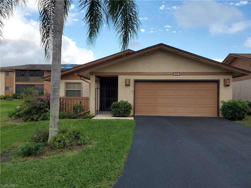 6488 Royal Woods DR FORT MYERS, FL 33908
