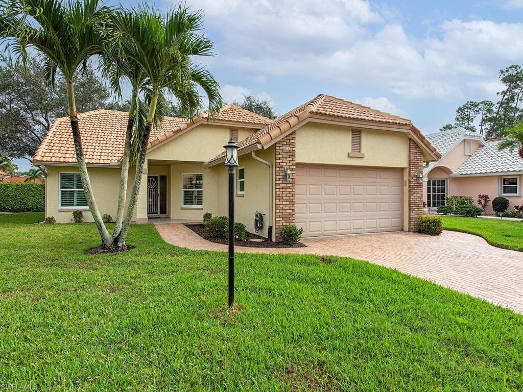 6078 Westbourgh DR NAPLES, FL 34112