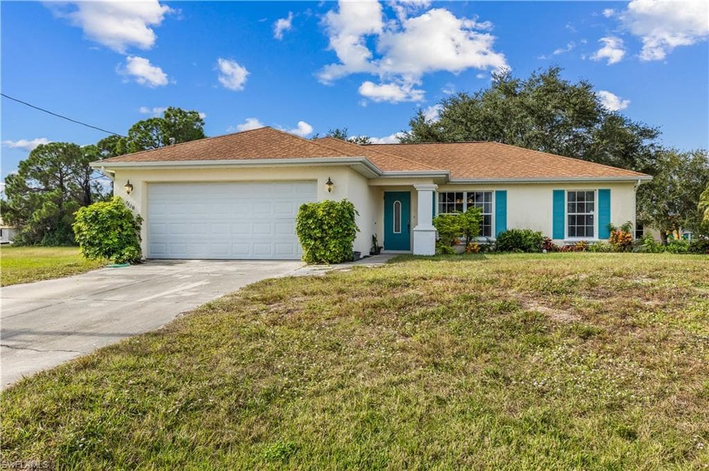 3618 NE 18th PL CAPE CORAL, FL 33909