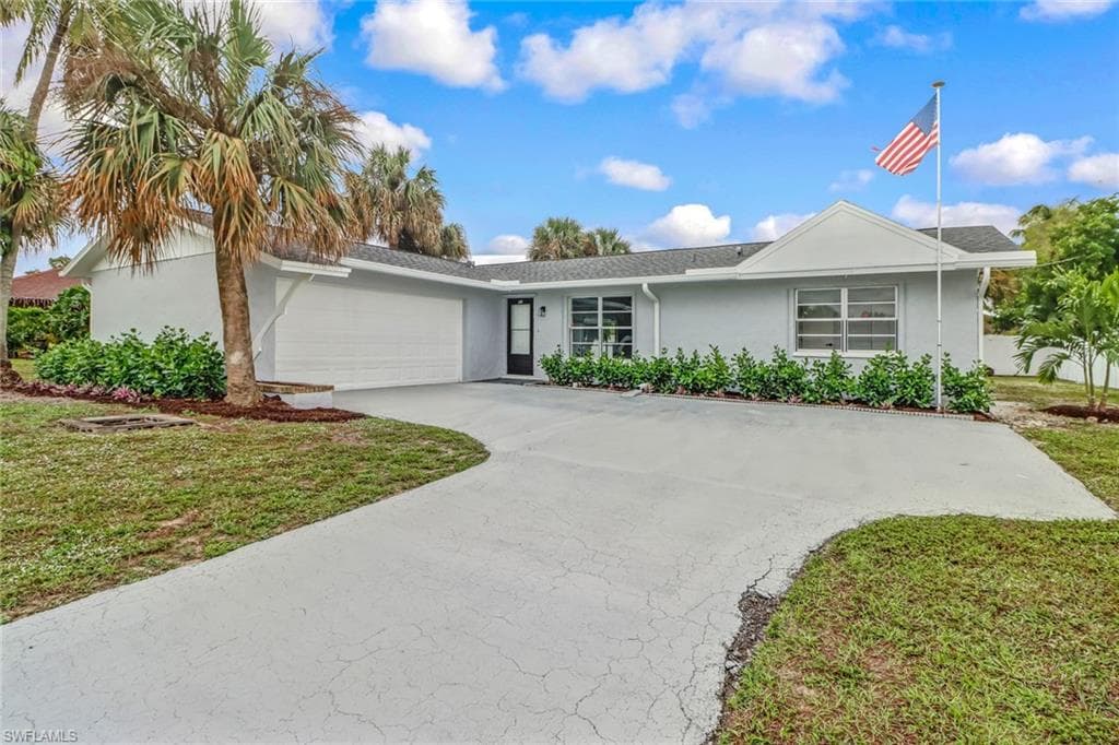 4922 18th CT SW NAPLES, FL 34116