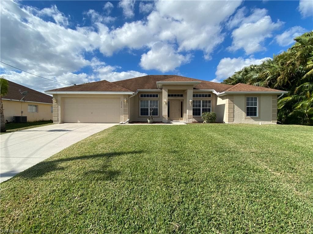 2610 NE 20th CT CAPE CORAL, FL 33909