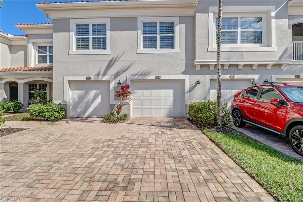 8531 Violeta ST 103 ESTERO, FL 34135