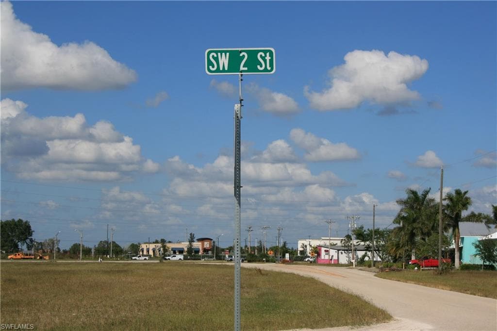 327 SW 2nd ST CAPE CORAL, FL 33991