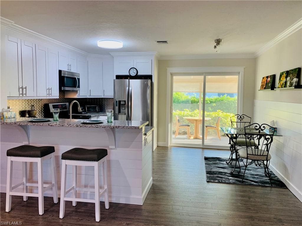 626 Palm View DR 1 NAPLES, FL 34110